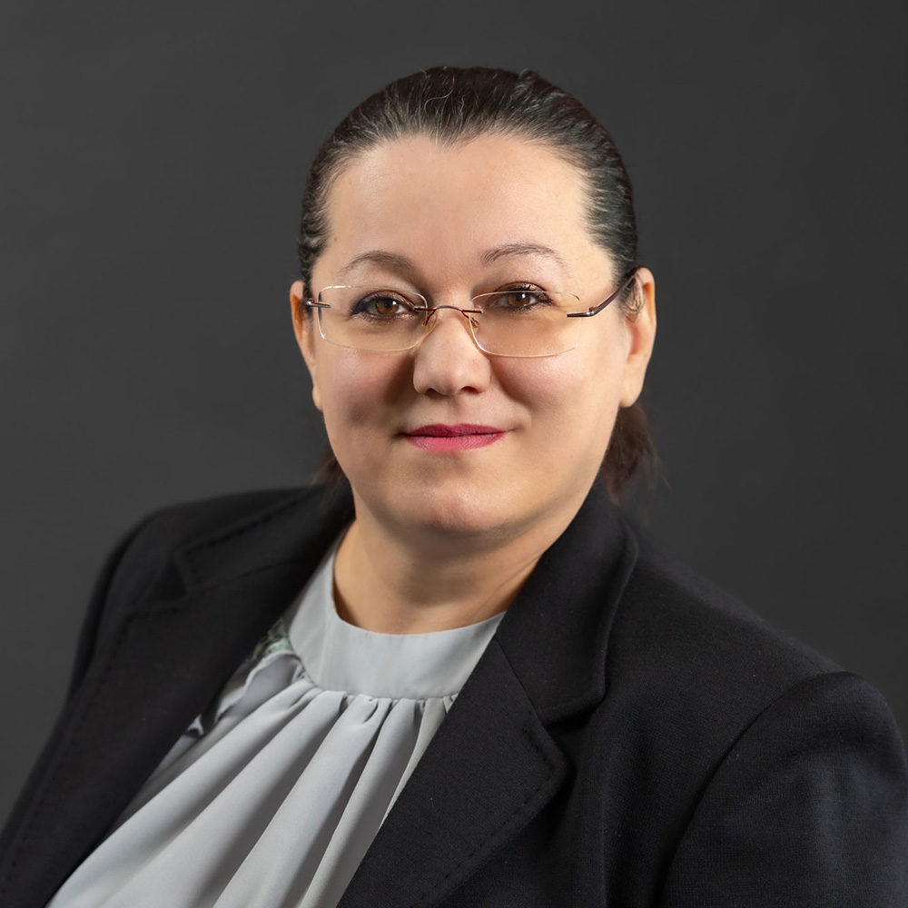 Ana Maria Ostiadal